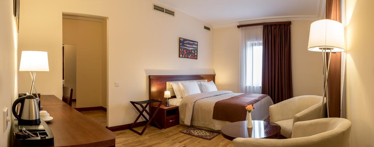 Areve Residence Boutique Hotel Ереван Екстериор снимка