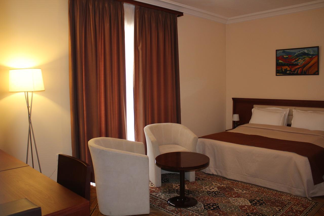 Areve Residence Boutique Hotel Ереван Екстериор снимка